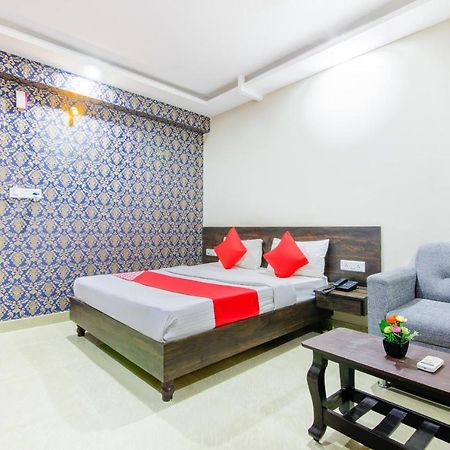 Hotel Central Suites Bangalore Extérieur photo