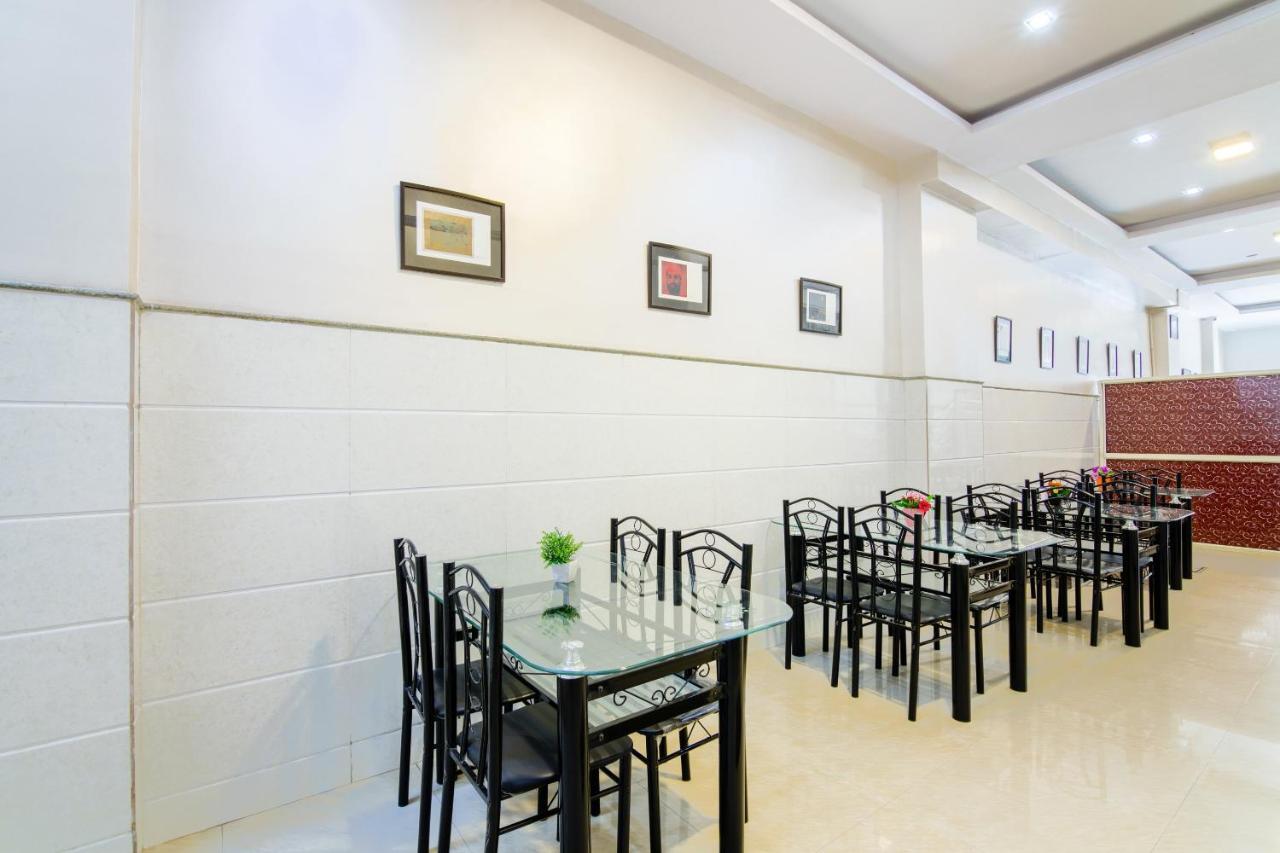 Hotel Central Suites Bangalore Extérieur photo