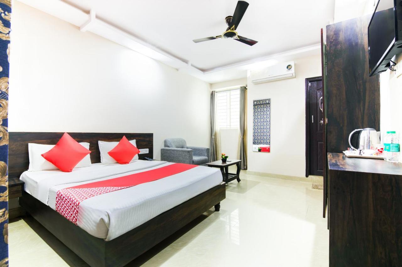 Hotel Central Suites Bangalore Extérieur photo